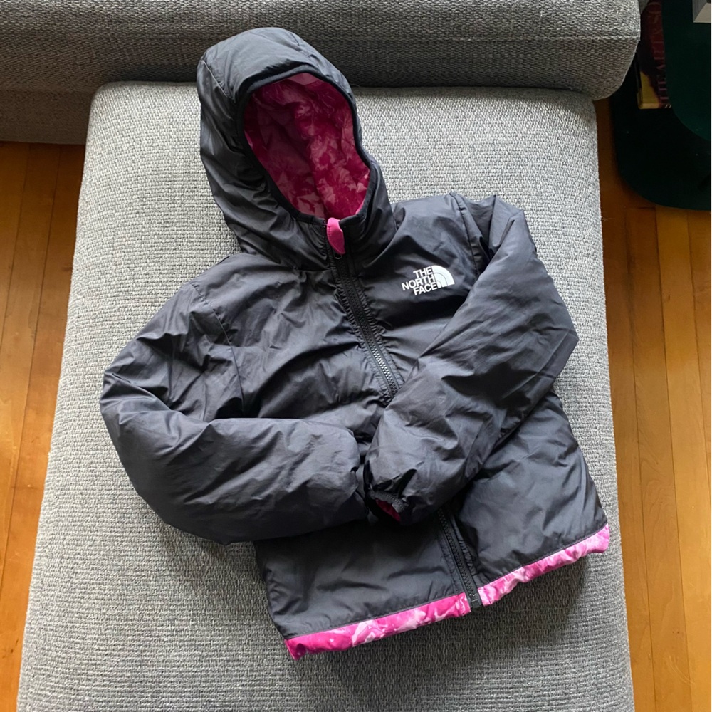 The North Face Kids Puffer Jacket - Black and Pink
